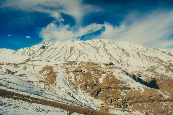 A Journey Across Ladakh’s Landscapes, Silence, and Life